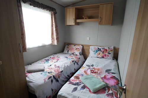 Foto 3 - Pets go Free 3 Bedroom Caravan at Heacham Beach