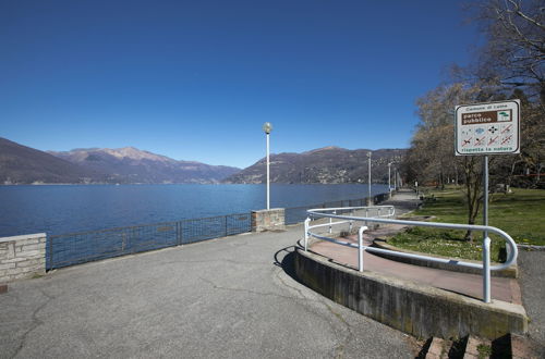 Photo 25 - Residenza Gardenia Lake View Luino Center