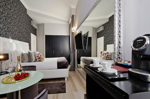 Photo 31 - Sistina Twentythree Luxury Rooms