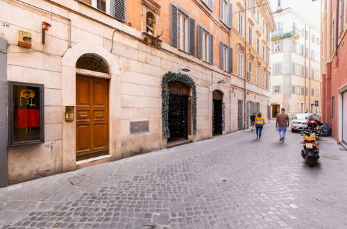 Photo 13 - Historical Apartment near Spanish Steps