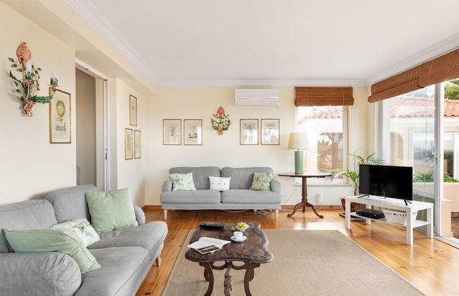 JOIVY Splendid 4-BR House w/Swimming Pool & Sea View - Foto 26