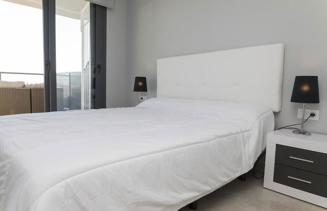Ocean View Apartment - Near Arenales Beach - Photo 3