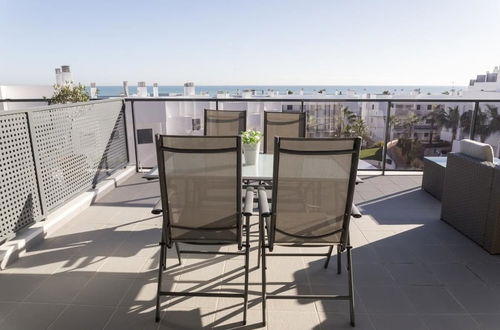 Photo 8 - Ocean View Apartment - Near Arenales Beach