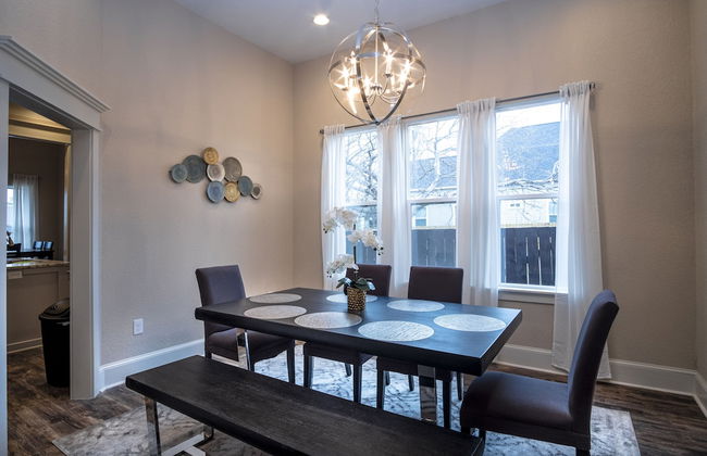 Brand NEW Large Impressive House Near Downtown! - Photo 13
