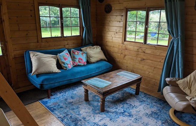 Rustic Log Cabin - Dog Friendly - Sleeps 2 - Views - Foto 6