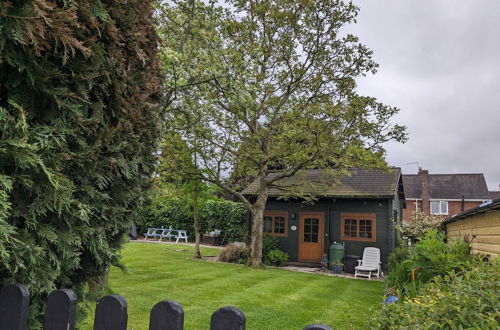 Photo 22 - Captivating 1-bed Log Cabin in Shrewsbury