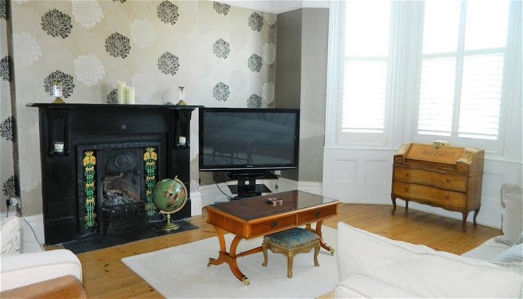 Photo 1 - Period Home - Charming Features - 1 Mile From Hoe