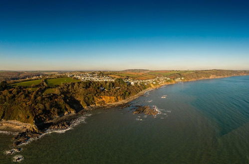 Photo 21 - Seaside Escape at Looe Apartment