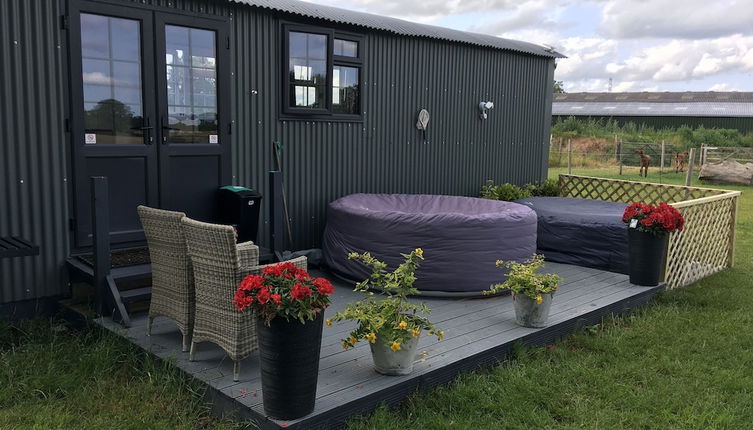 Photo 1 - Charming Luxurious Rural Shepherds Hut