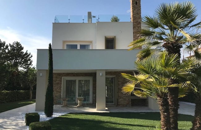 Beautiful Modern Villa in Albarella by Beahost - Photo 32