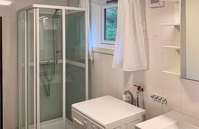 6 Person Holiday Home in Brekke - Foto 9