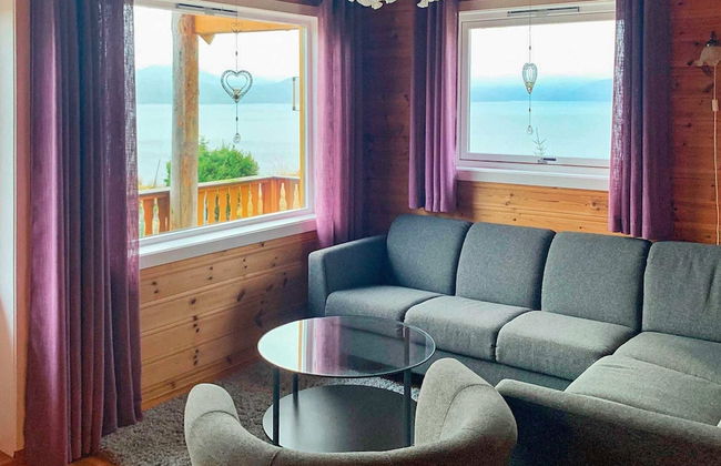6 Person Holiday Home in Brekke - Foto 7
