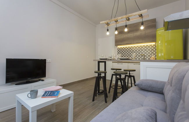 Sunny and Modern 1bdr Apartment in the Center - Foto 7