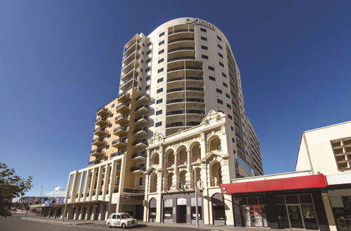 Photo 1 - Adina Apartment Hotel Perth - Barrack Plaza
