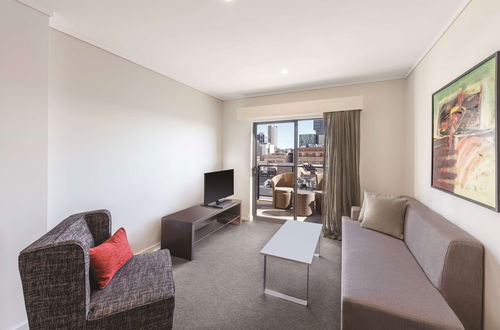 Photo 17 - Adina Apartment Hotel Perth - Barrack Plaza