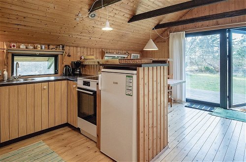 Photo 2 - 4 Person Holiday Home in Martofte