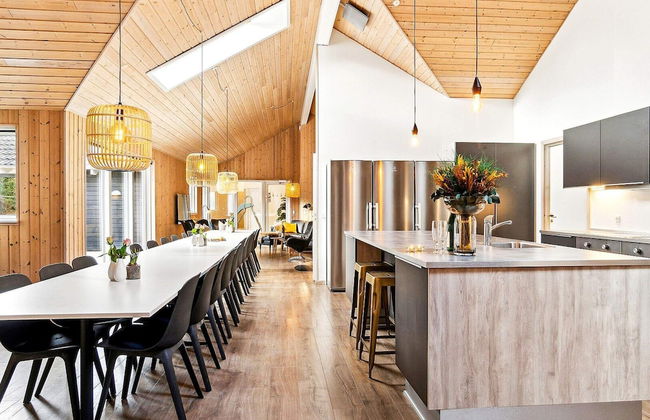 24 Person Holiday Home in Blavand - Foto 19