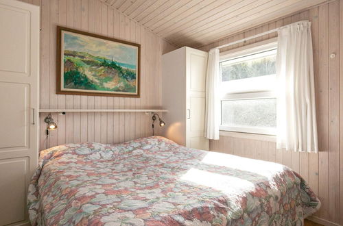 Photo 10 - 10 Person Holiday Home in Lokken