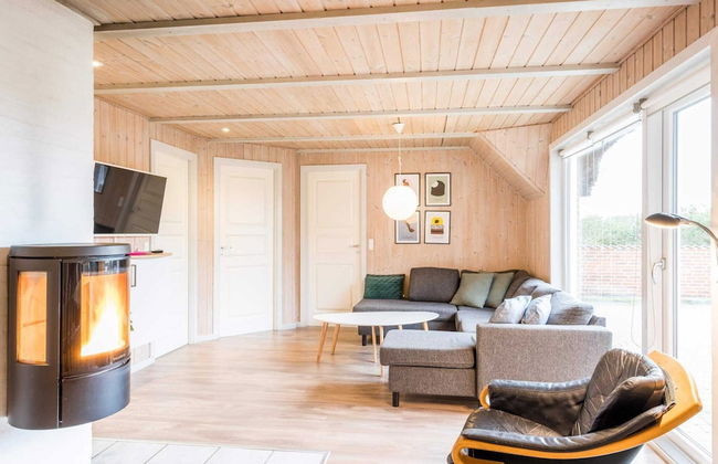 8 Person Holiday Home in Blavand - Foto 13