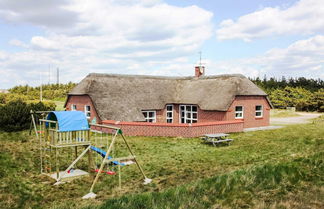 Photo 1 - 8 Person Holiday Home in Blavand