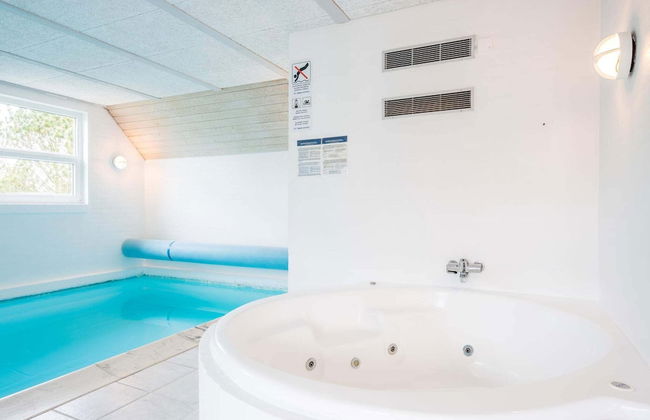 8 Person Holiday Home in Blavand - Foto 7