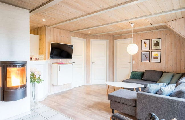 8 Person Holiday Home in Blavand - Foto 21