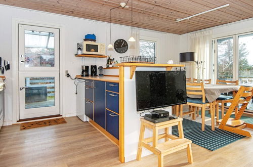 Photo 6 - 7 Person Holiday Home in Ebeltoft