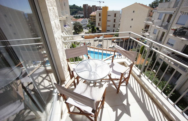 Petrovac Bay Apartments - Photo 8