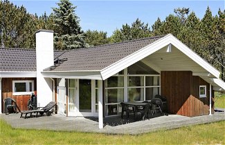 Foto 1 - 10 Person Holiday Home in Albaek