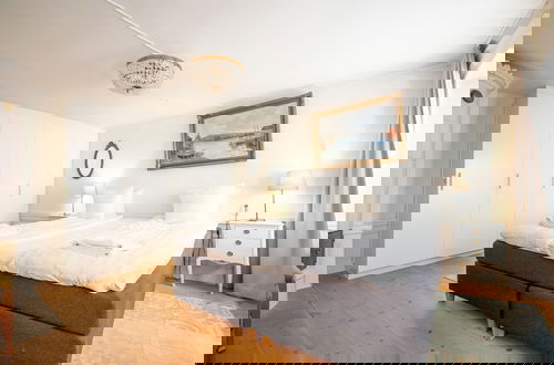 Photo 29 - ApartDirect Gamla Stan II