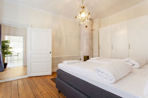 Photo 10 - ApartDirect Gamla Stan II