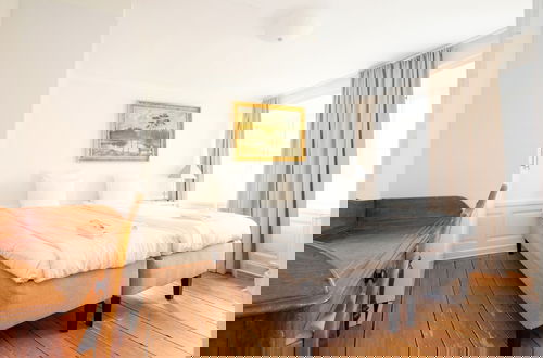 Photo 27 - ApartDirect Gamla Stan II