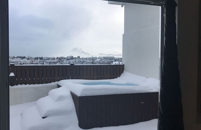 ICELAND SJF Villa , Hot tub & Outdoor Sauna Amazing Mountains View - 15 min to downtown - Foto 51