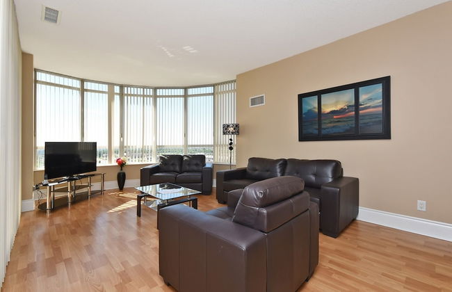 NAPA Furnished Suites - Square One - Foto 11