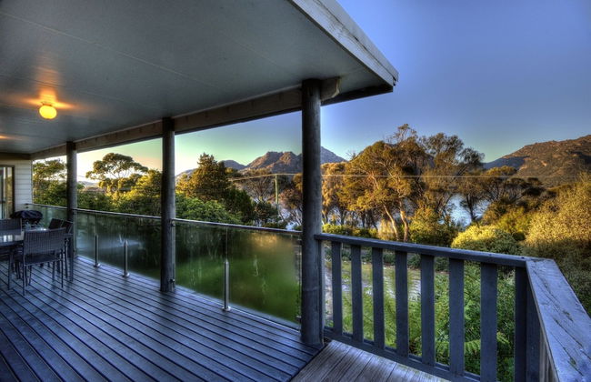 Cove Beach Apartment 2 - Photo 6