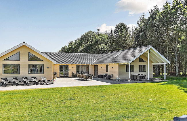 Spacious Holiday Home in Glesborg near Ocean - Foto 25