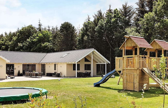 Spacious Holiday Home in Glesborg near Ocean - Foto 10