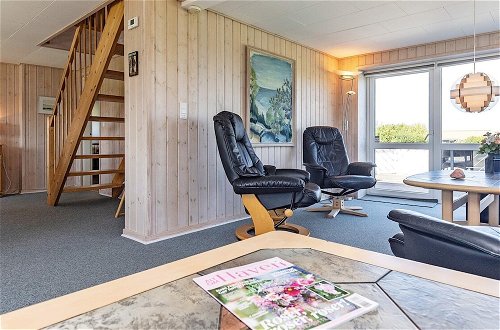 Photo 20 - Spacious Holiday Home in Vinderup near Fjord