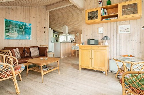 Photo 10 - 8 Person Holiday Home in Blokhus