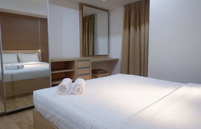 Casa Grande Apartment with Sofabed Connected to Kota Kasablanka - Foto 6