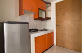 Photo 3 - RedDoorz Apartment @ Margonda Residence