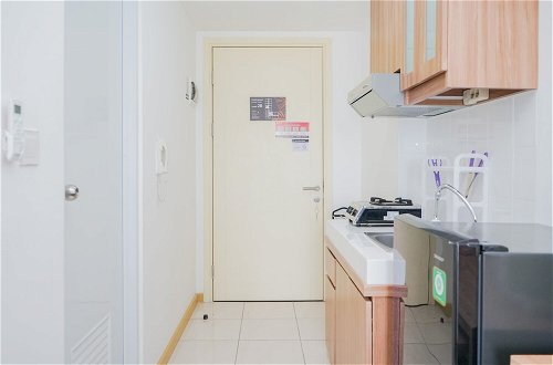 Foto 6 - Cozy Living Studio Apartment M-Town Residence