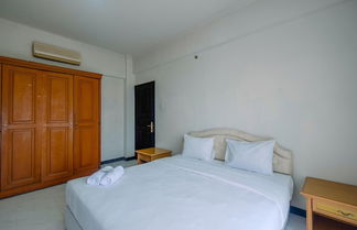 Photo 2 - Homey and Spacious 3BR Kondominium Juanda Apartment