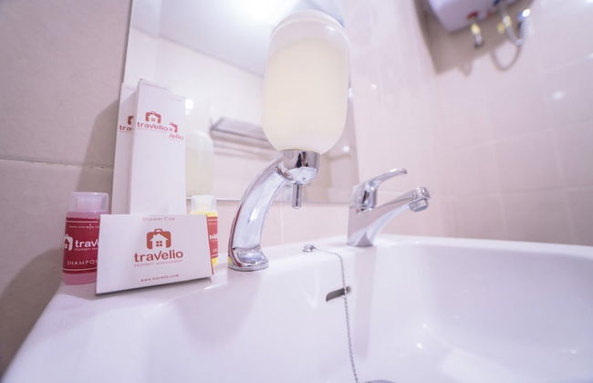 Cozy Apartment at Parahyangan Residence with Direct Access to Swimming Pool - Foto 28