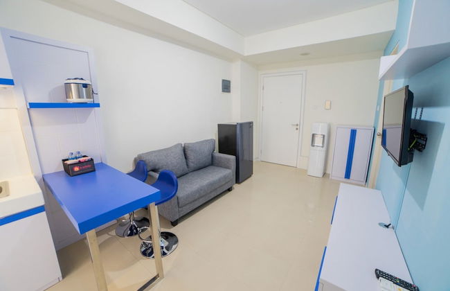 Cozy Apartment at Parahyangan Residence with Direct Access to Swimming Pool - Foto 1