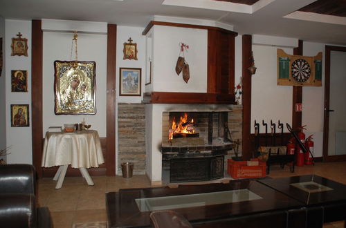 Photo 2 - Edelweiss Inn Aparthotel