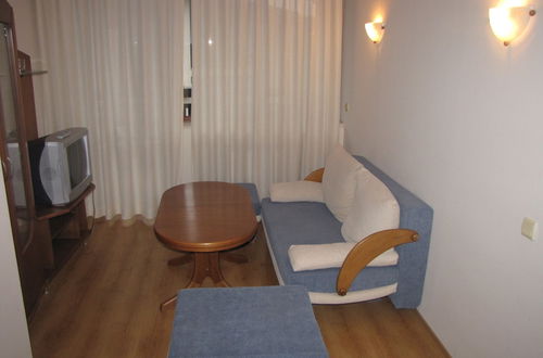 Photo 17 - Edelweiss Inn Aparthotel