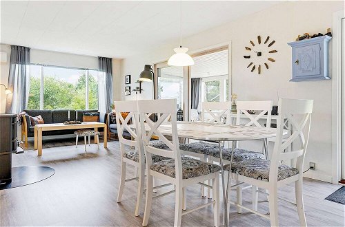 Foto 13 - 6 Person Holiday Home in Saeby