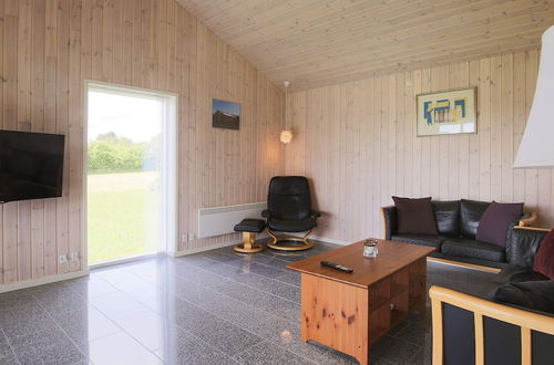 Photo 13 - 6 Person Holiday Home in Horve