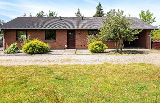 Photo 1 - 4 Person Holiday Home in Romo